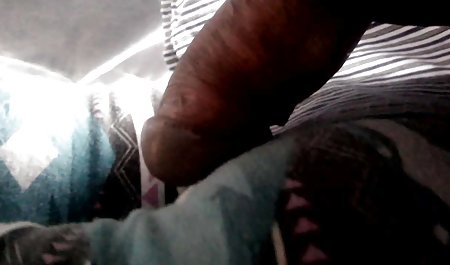 Montok Imut Sam Dan Teman video xxx suami istri Mandi