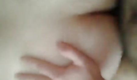 Istri bokep 18 xnxx saya ibu tua memberikan kepala dan rides cock