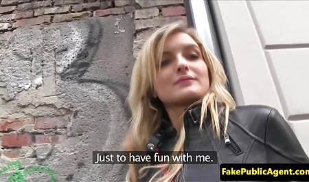 Lesbian remaja pukas bermain dengan video sex wanita gendut shower