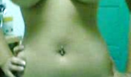 Kecil titted tukang pijat Sadie Pop di bokep massage plus titit besar