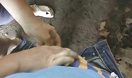 Kulit berwarna tante toge xxx remaja menyebalkan dan Fucks two white cocks