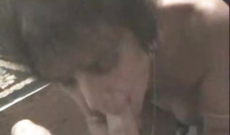 seksi gadis-gadis bokep video seks rusia pada periskop berkedip di bra