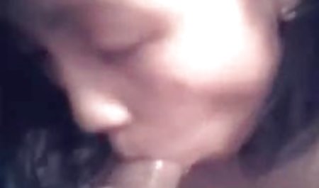 Perancis video bokep online mom Dewasa Lou mengambil ayam hitam